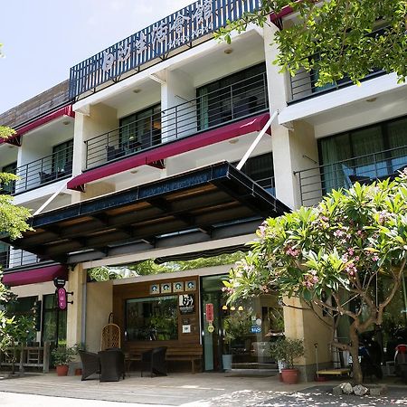 Kenting White Hotel Hằng Xuân Cổ Trấn Ngoại thất bức ảnh